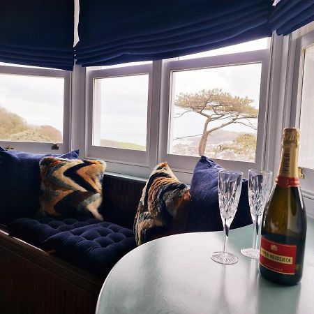 Westwell Hall Guest Accommodation, Bed & Breakfast, Luxury Rooms 伊尔弗勒科姆 外观 照片